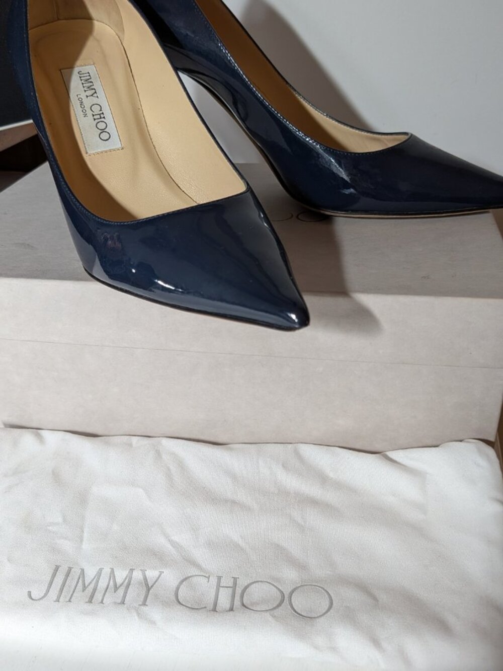 Jimmy Choo Agnes Metallic Navy Patent Leather Pointed-Toe Pumps IT 38 w/ Box